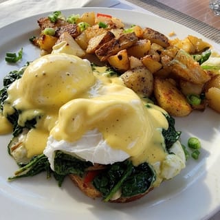 Eggs Florentine Benedict